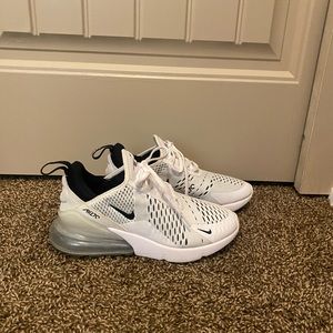 White Nike Air Max 270 *worn twice*